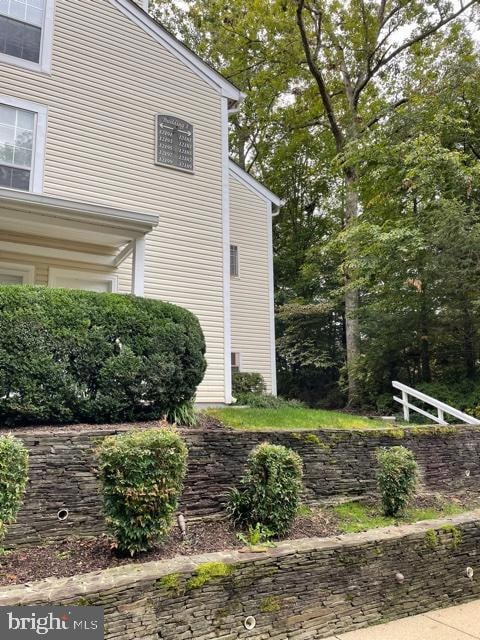 12199 Cardamom Dr, Woodbridge, VA 22192 - photo 2