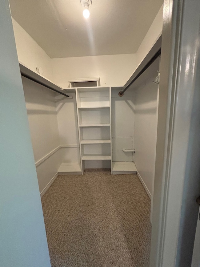 1910 Jefferson St, Commerce, TX 75428 - photo 3