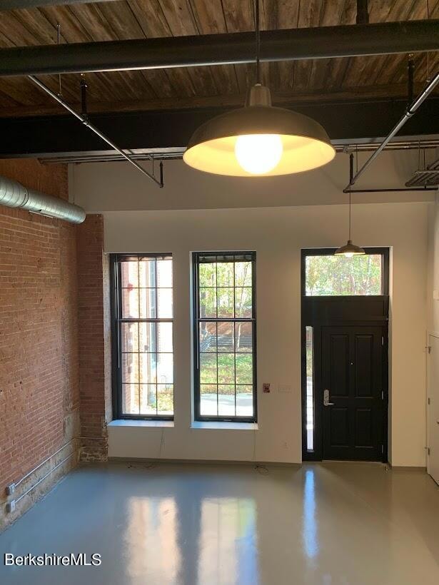 Cable Mills unit 103, Williamstown, MA 01267 - photo 7