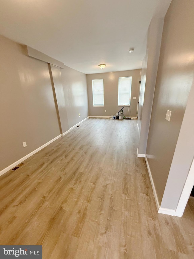 917 S 8th St, Camden, NJ 08103 - photo 4