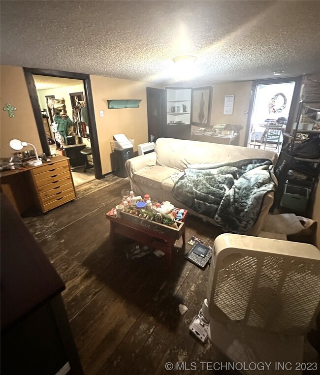 Good sized family room.