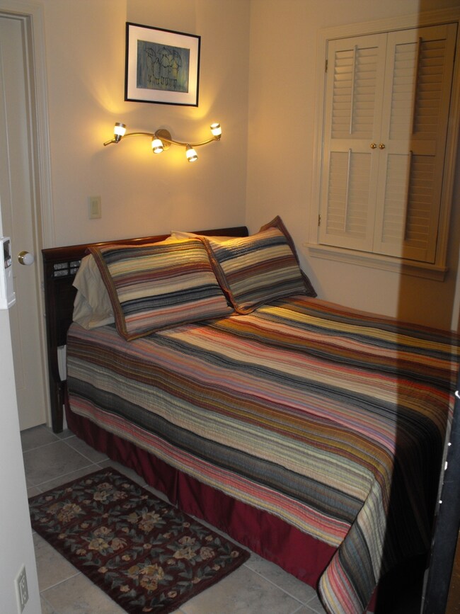 4258 Beverly Ave unit cottage, Jacksonville, FL 32210 - photo 6