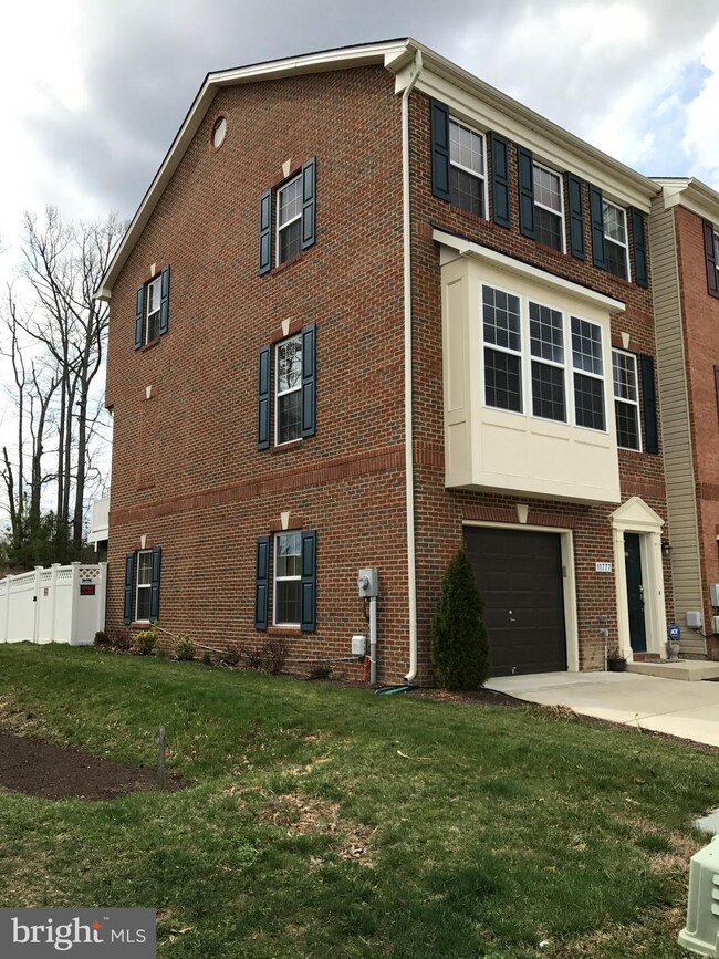 11777 Sunningdale Place, Waldorf, MD 20602 - photo 2