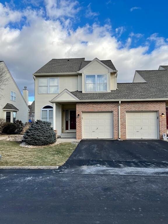 323 Surrey Place unit U323, Macungie, PA 18062 - photo 7