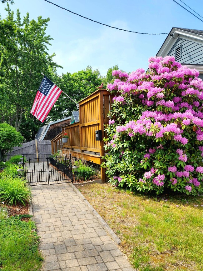 44 Adelaide Rd, Old Orchard Beach, ME 04064 - photo 3