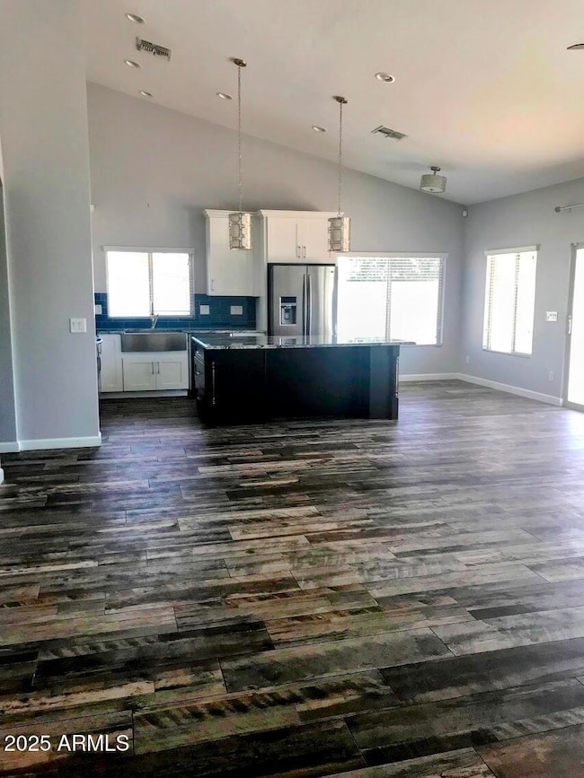 KitchenLivingroomhome