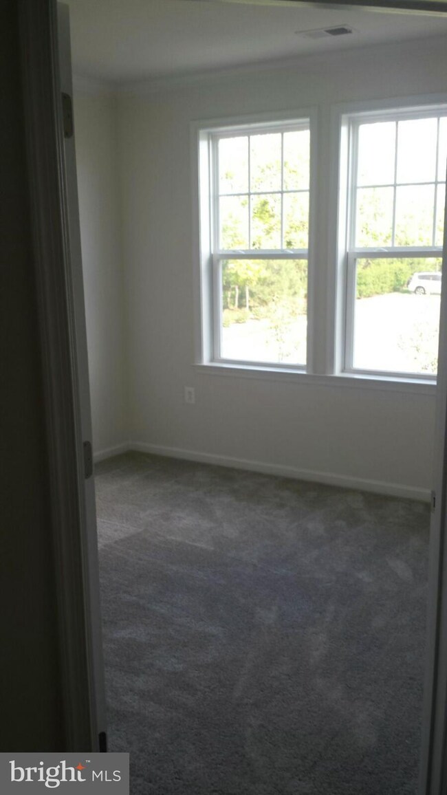 41900 Metamorphic Square unit F200, Aldie, VA 20105 - photo 5