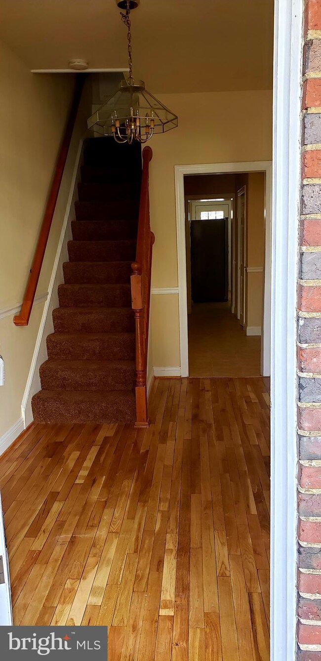 508 Kenyon St NW, Washington, DC 20010 - photo 3