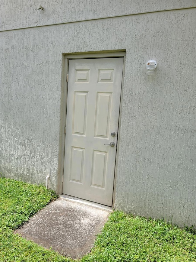 8052 Sugar Pine Blvd, Lakeland, FL 33810 - photo 7