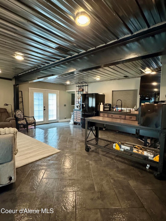 411 Pine St, Mullan, ID 83846 - photo 5