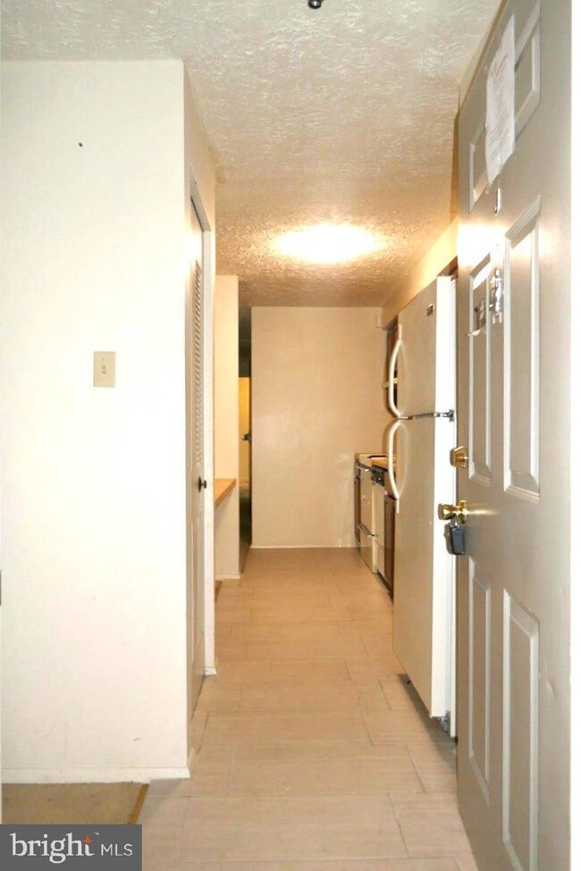 12407 Hickory Tree Way, Germantown, MD 20874 - photo 3