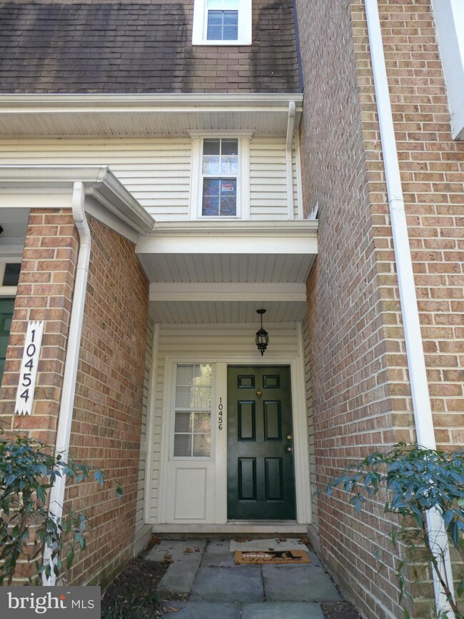 10456 Parthenon Ct unit A, Bethesda, MD 20817 - photo 2