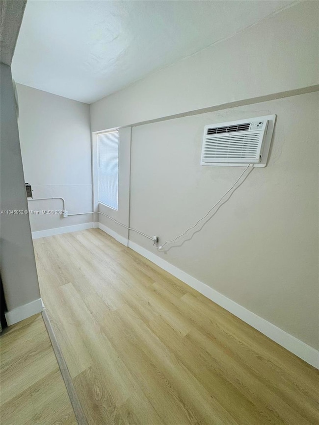 2960 W Flagler St unit 11, Miami, FL 33135 - photo 5