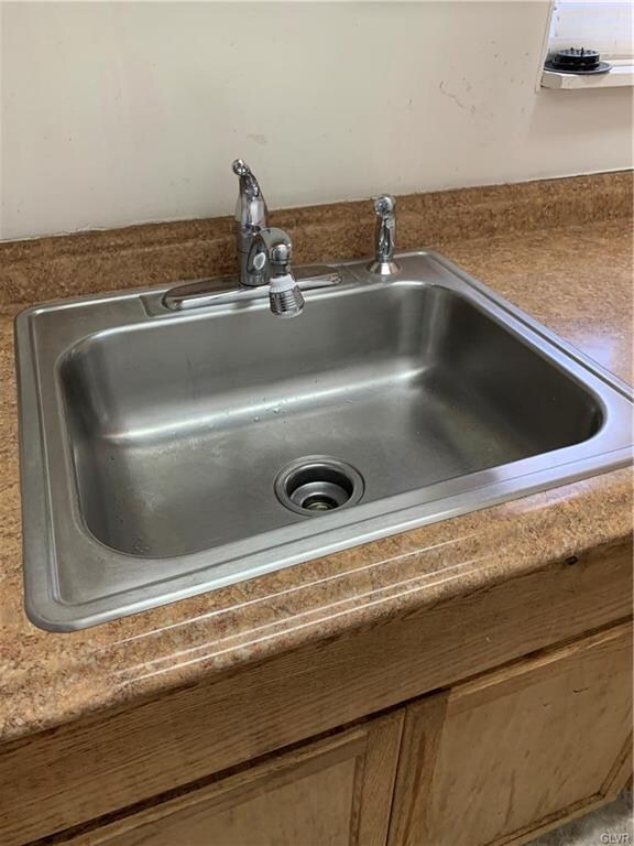 1002 S 6th St unit 1, Allentown, PA 18103 - photo 7