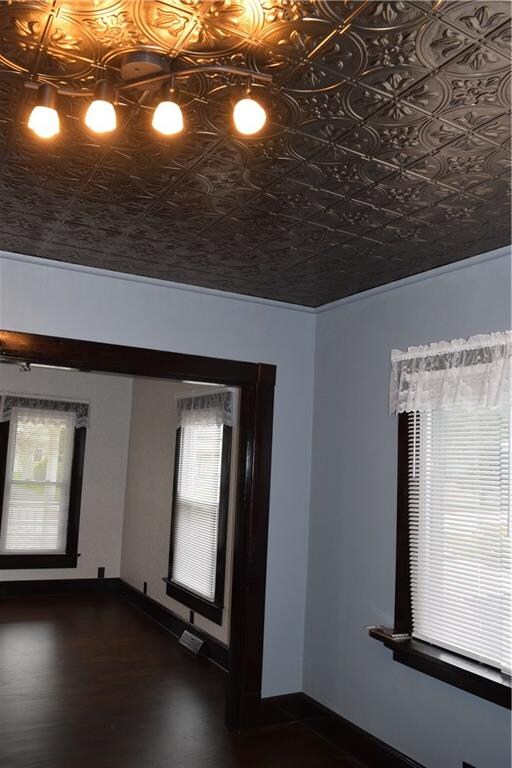 306 Wabash St, Plainfield, IN 46168 - photo 4