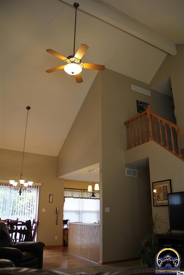 3643 SW Glendale Dr, Topeka, KS 66614 - photo 2