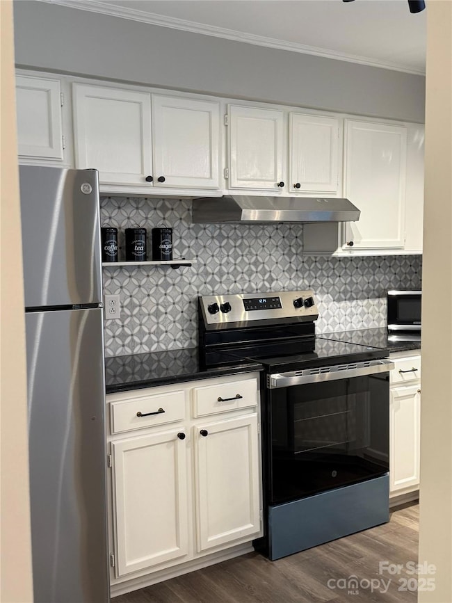 2520 Stradbrook Dr, Charlotte, NC 28210 - photo 7