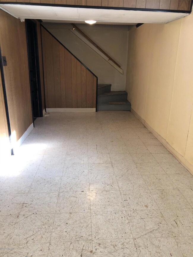 5509 Idlewood Ln, Louisville, KY 40291 - photo 6