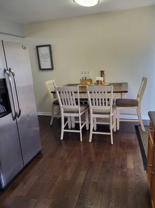 751 N Randall Rd unit D, Aurora, IL 60506 - photo 2