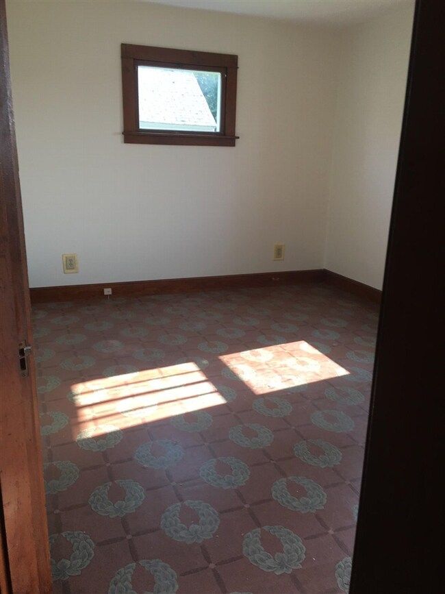 273-279 S Main St, Concord, NH 03301 - photo 4