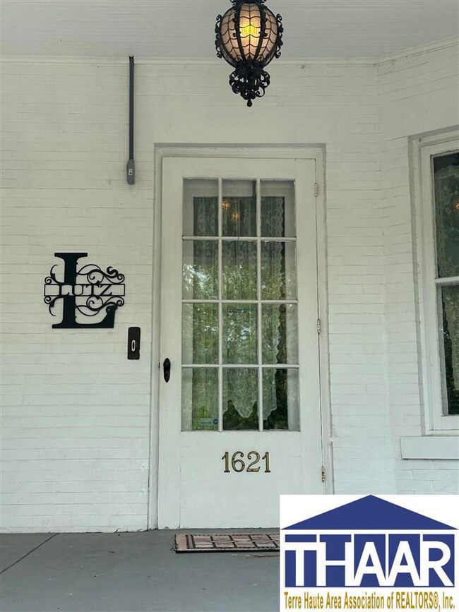 1621 S 6th St, Terre Haute, IN 47802 - photo 4