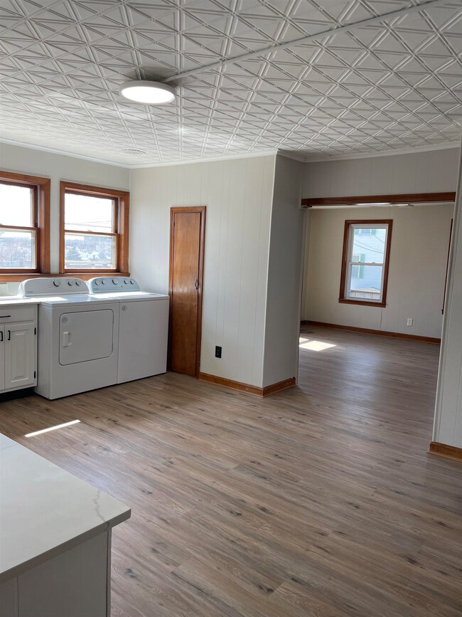 95 Chandler St unit 97, Nashua, NH 03064 - photo 4