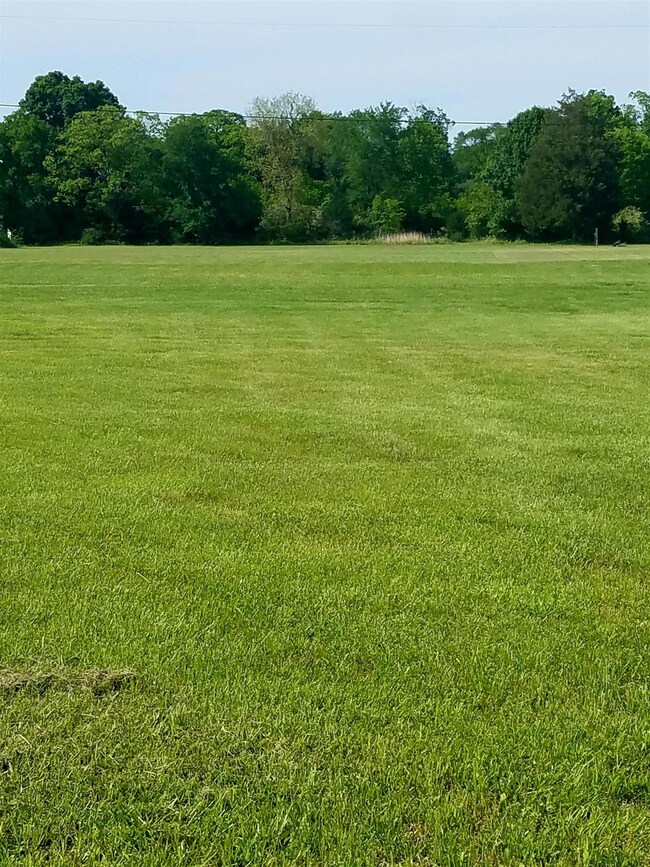 9 Mill Rd, Lebanon, TN 37090 - photo 3