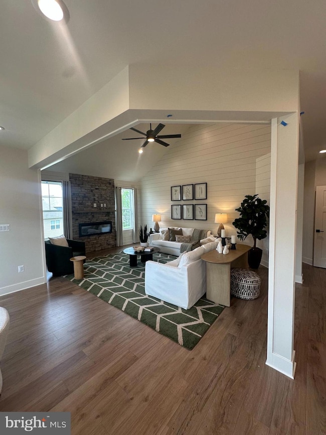 128 Birdseye Ln, Gettysburg, PA 17325 - photo 2