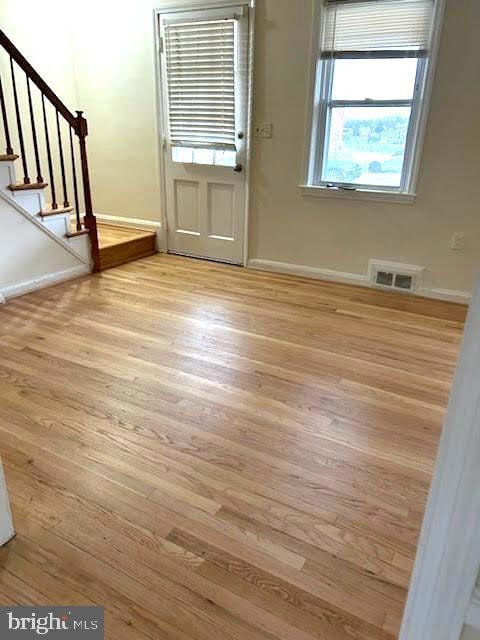 1330 Meridene Dr, Baltimore, MD 21239 - photo 4