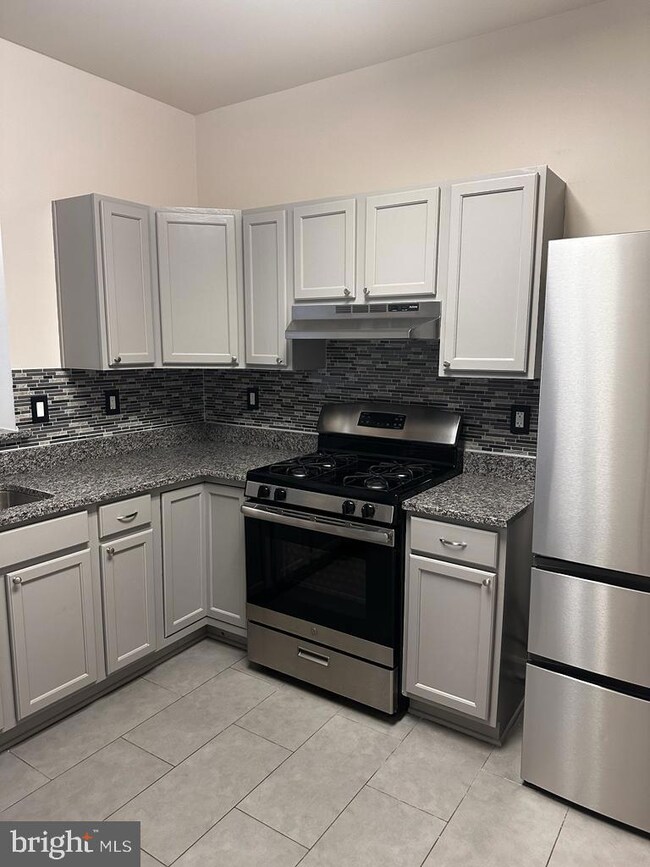 2006 Bell Point Ct, Odenton, MD 21113 - photo 5