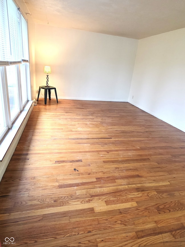 10701 Broadway St, Indianapolis, IN 46280 - photo 3