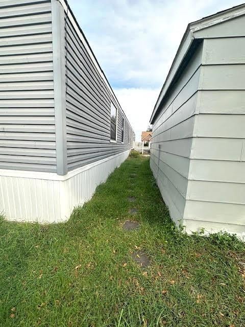 420 Garfield Ave, Farnhamville, IA 50538 - photo 5