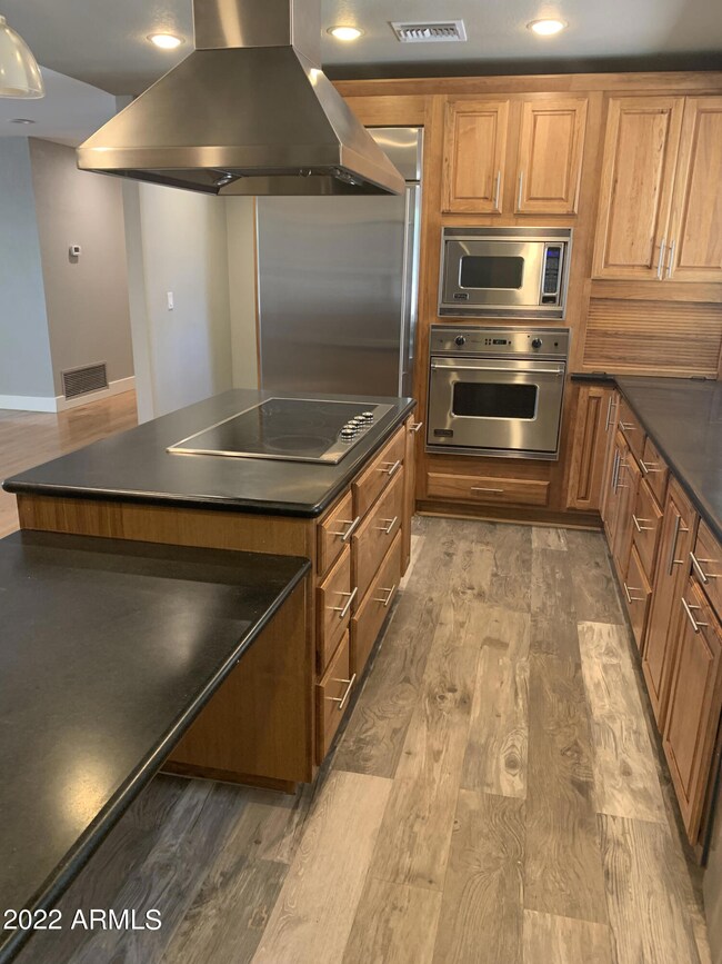 Kitchen 2
