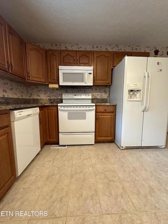 1745 Meadow Ridge Cir, Sevierville, TN 37862 - photo 5