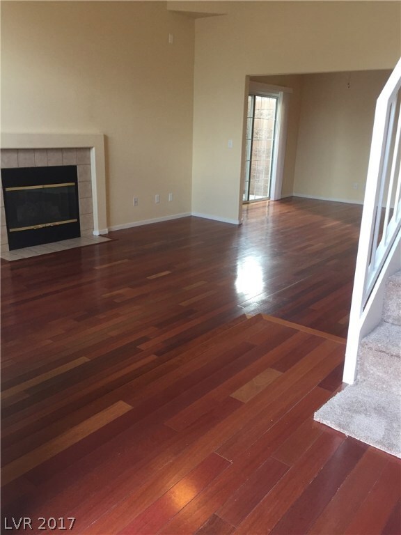 10241 Rolling Tree St unit n/a, Las Vegas, NV 89183 - photo 2