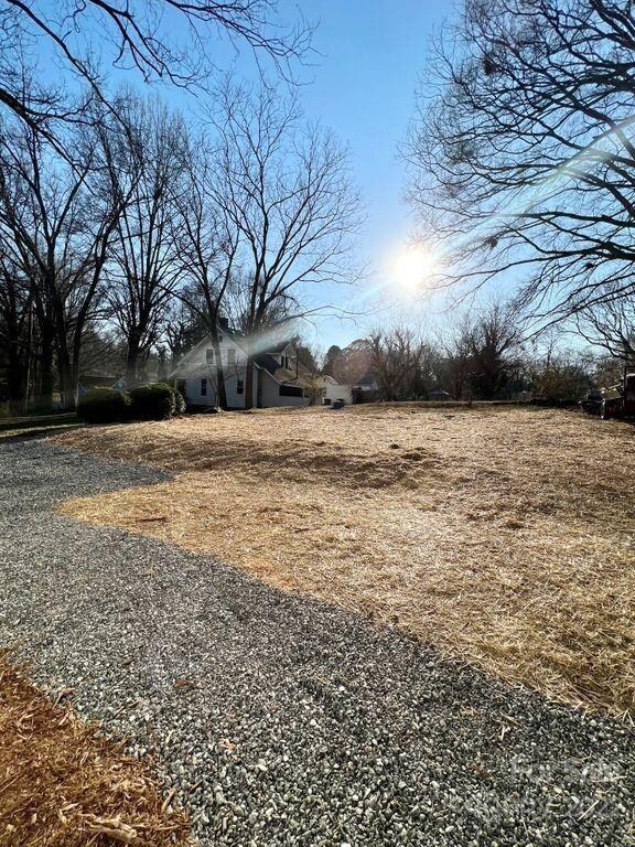 330 S Mulberry St, Statesville, NC 28677 - photo 2