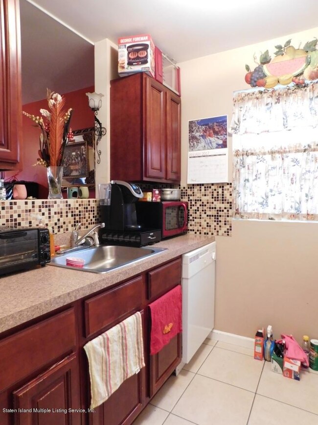 63 Houston St unit 2, Staten Island, NY 10302 - photo 7