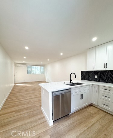17000 Burbank Blvd unit 204, Encino, CA 91316 - photo 6