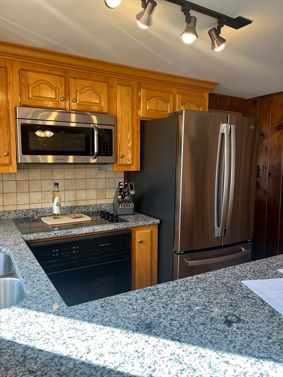 107 & 107R Walker, Swansea, MA 02777 - photo 6