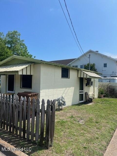 128 Thomas Street