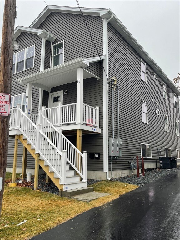 14 Sherwood St unit 2, Providence, RI 02908 - photo 5