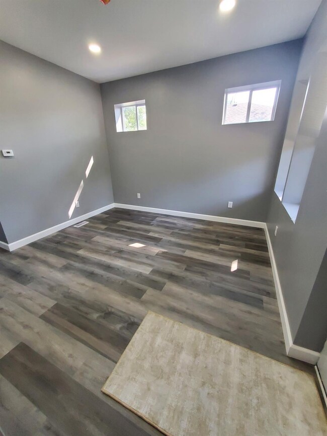 876 E 36th Place, Gary, IN 46409 - photo 3