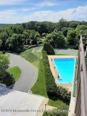 balcony 2