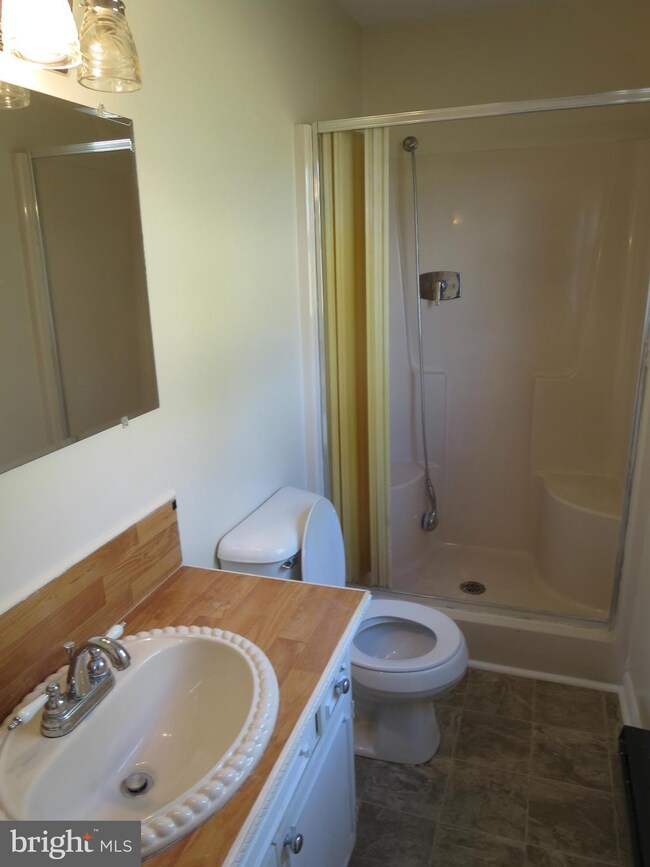 9909 Pleasant View Dr, New Market, VA 22844 - photo 7