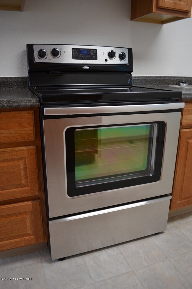 1401 Patterson St, Anchorage, AK 99504 - photo 3