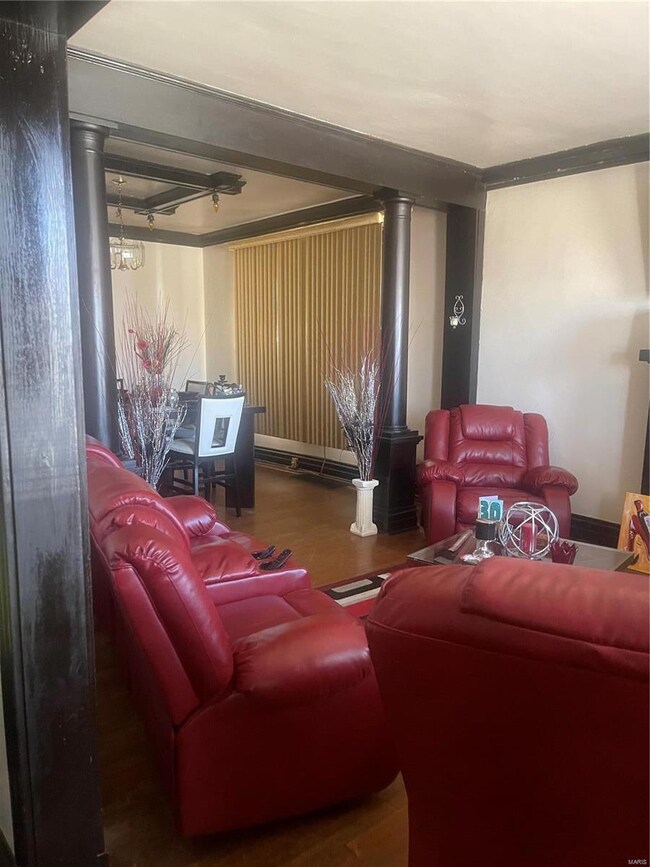 4654 Pope Ave, Saint Louis, MO 63115 - photo 6