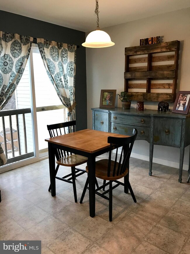 72 Lieutenant Ct, Bunker Hill, WV 25413 - photo 7