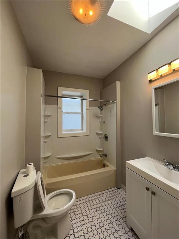 339 N 6th St unit 2, Allentown, PA 18102 - photo 6