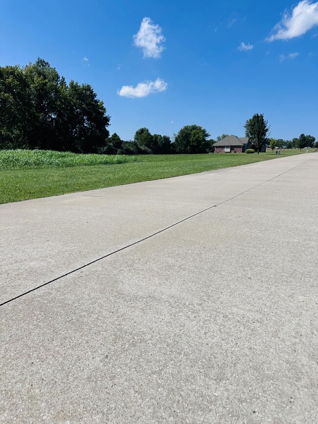 S 154th Rd, Bolivar, MO 65613 - photo 7