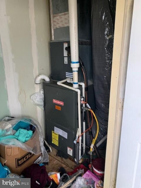 35 Oakland Bay Ct, Little Egg Harbor Township, NJ 08087 - photo 7